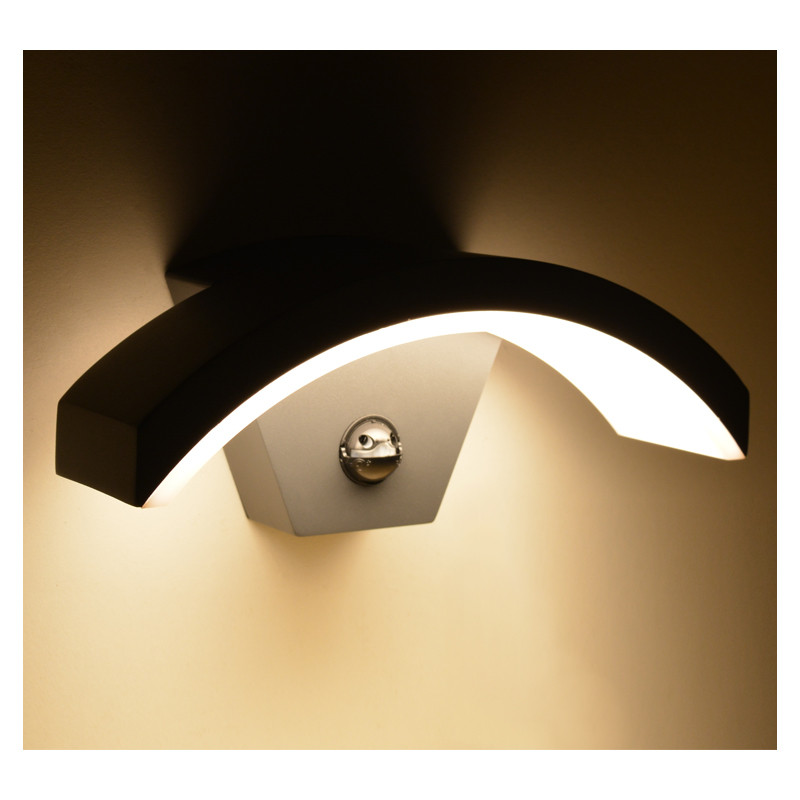 WALL MOUNT LED 6W 4000K BLACK SENSOR